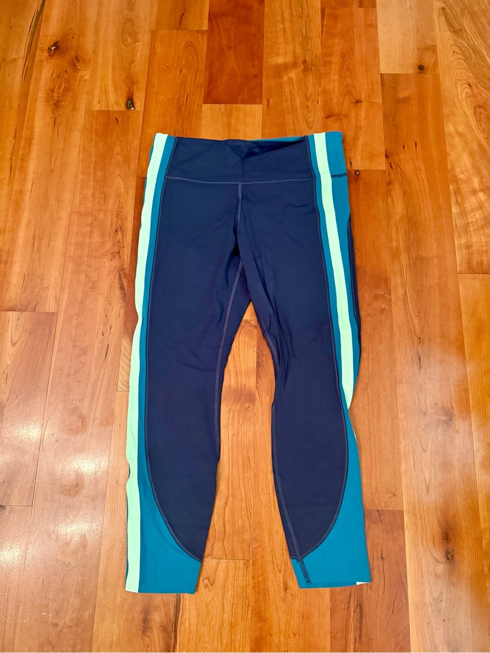 Athleta Teal Workout Leggings